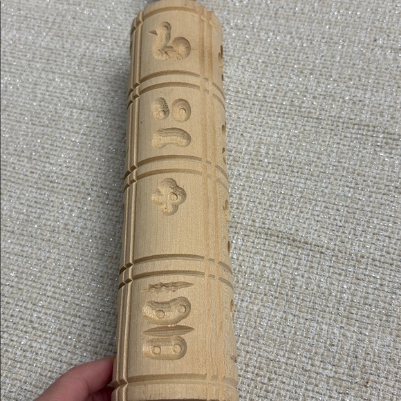 Springerle Rolling Pin, German Cookie Shortbread Carved Wood Rolling Pin - Picture 5 of 8